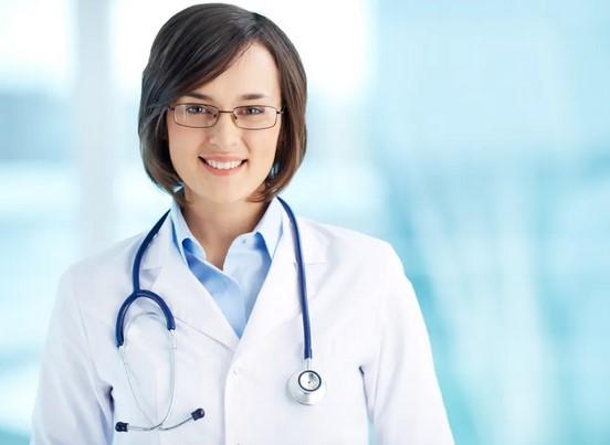 TIBBİ MÜDAHALE ÖNCESİ HEKİMİN AYDINLATMA YÜKÜMLÜLÜĞÜ